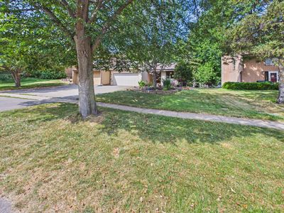 14387 Embry Path