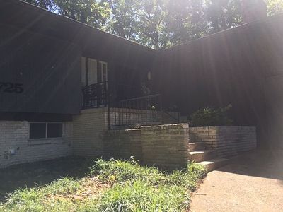 5725 N Angela Rd
