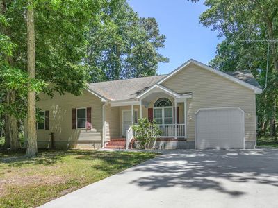 2347 Mayflower Dr