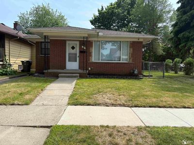 Property at 25 W Auburn St, Ecorse, MI