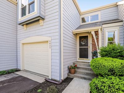 9457 Bridgewater Cir