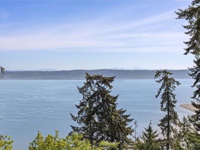 2659 S East Camano Drive