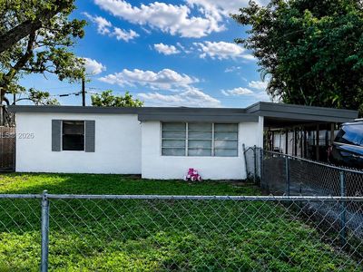 Property at 5632 SW 39th St, Hollywood, FL