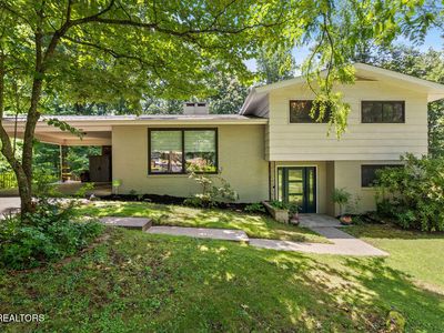 853 W Outer Dr