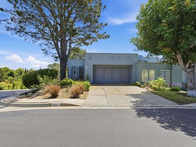 1051 Freedom Ct
