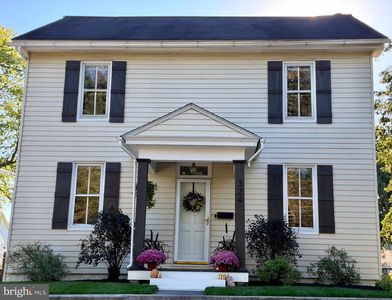 324 S Market Ave