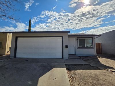 2836 Park Pl