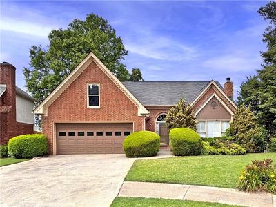 450 Renee Cir