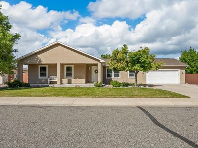 832 Cabernet Dr
