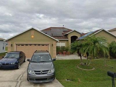 375 Aldershot Ct