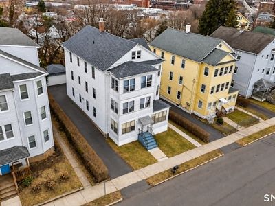 165 Smith Street