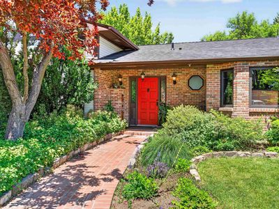 6138 W Winstead Pl