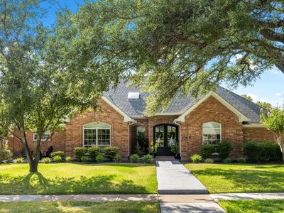 1801 Triple Crown Ln