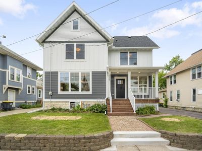 125 E park AVENUE