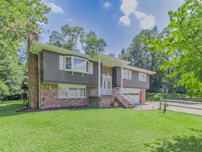 *2538 Lincoln Ave