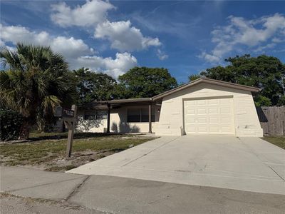 9030 Saint Regis Ln