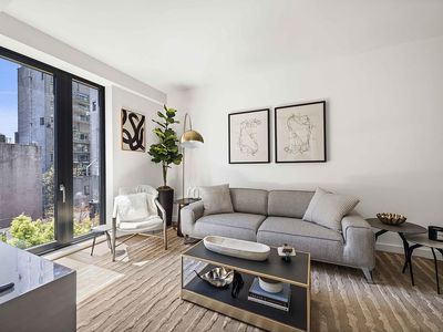 500 W 45th St Unit 707