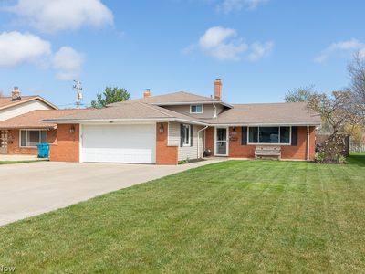 24798 Mitchell Dr