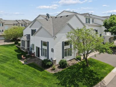 3800 Abercrombie Ln