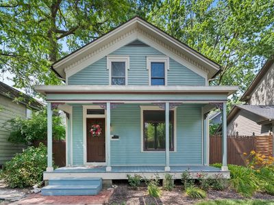 1310 W Jefferson Blvd