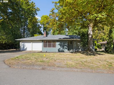 3673 Mapleton Dr