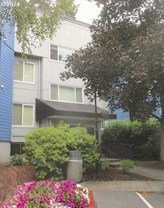 8720 SW Tualatin Rd APT 316