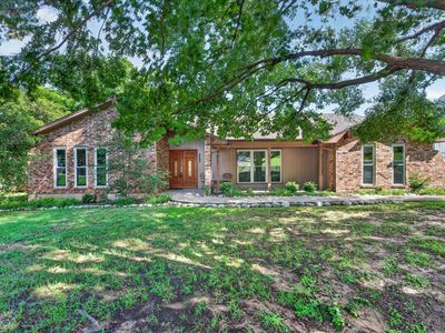2400 Kings Country Dr