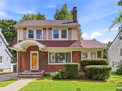 1481 Endicott Terrace