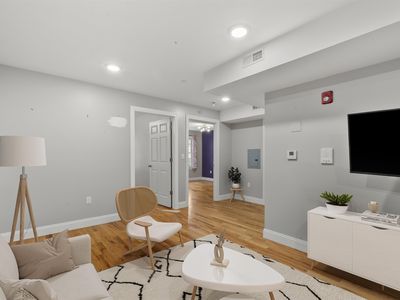 381 Communipaw Ave UNIT 1B