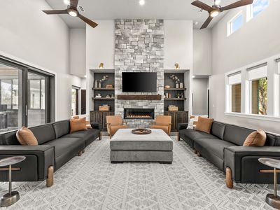10705 W Zion Dr