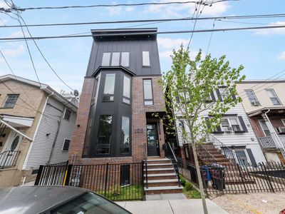 109 Webster Ave Floor 2