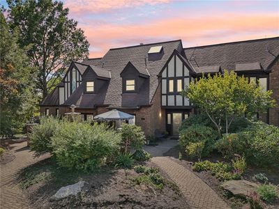 Property at 311 Oxbridge Ct, Pittsburgh, PA