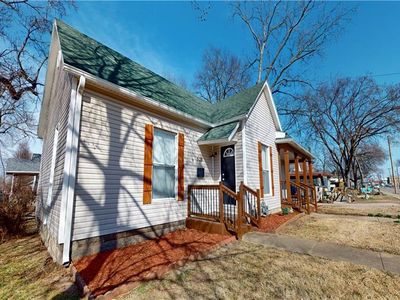 526 & 528 W Austin Blvd