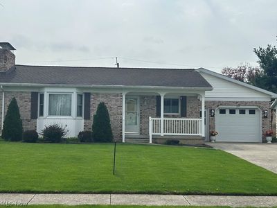 879 Valleyview Dr