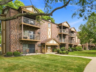 753 S Dwyer Ave APT C