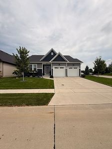 Property at 4311 Muirfield Dr, Bettendorf, IA