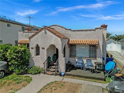 4227 Walton Ave