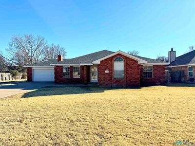 247 Olive Dr