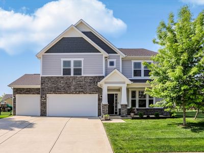 15887 W Rail Dr