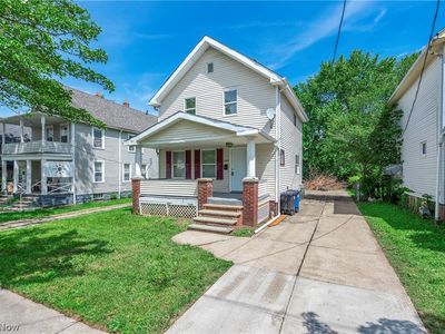 8005 Vineyard Ave