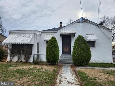 5023 Addison Rd