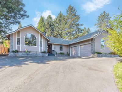 3630 Williams Hwy
