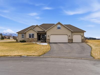 32 Prairie Falcon Ct