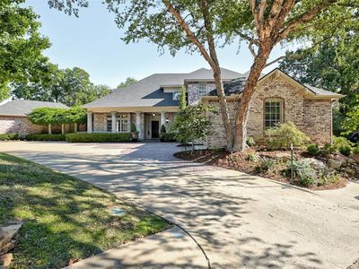 1307 Brookside Dr