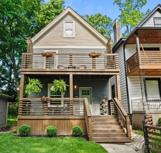 2809 Ashland Ave