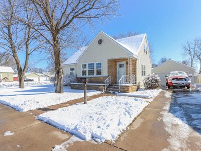 340 13TH AVENUE NORTH