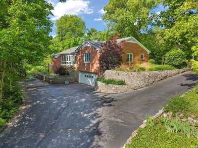 9 Elvernan Dr
