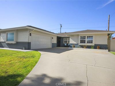 6091 Kimberly Dr
