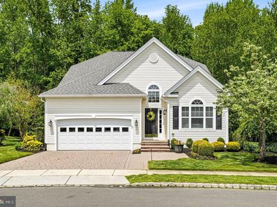 42 Huxley Cir