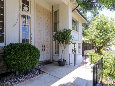 12145 La Casa Ln